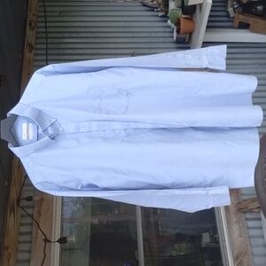 Roundtree & Yorke Light Blue Dress Shirt - Like New